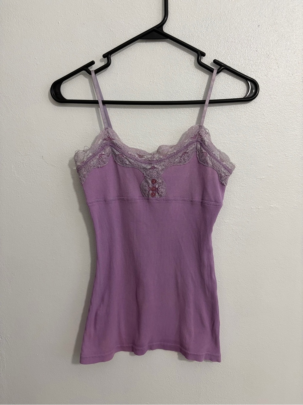 Vintage/Y2K Curious Gypsy lavender lace trim cami top